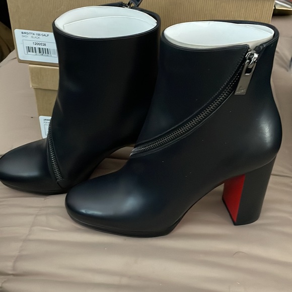 NIB CHRISTIAN LOUBOUTIN BIRGATTA 100 CALF ANKLE BOOTS - Picture 2 of 7